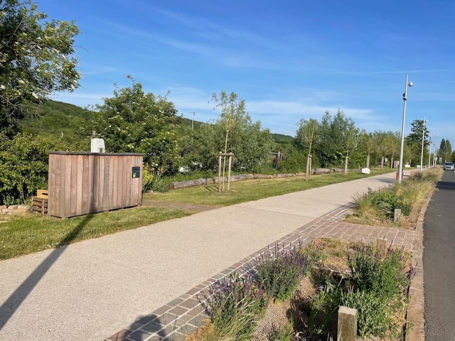 Maison Fleurs De Lys, Climatisee, Wifi Et Parking Privee Gratuit, Lave-Linge, Vernon Giverny Exterior photo