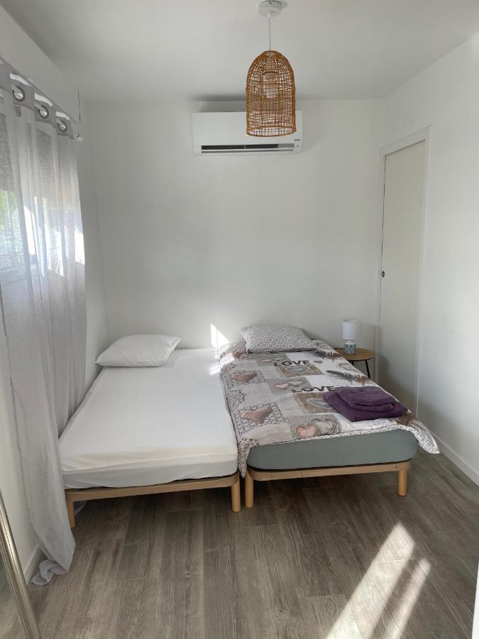 Maison Fleurs De Lys, Climatisee, Wifi Et Parking Privee Gratuit, Lave-Linge, Vernon Giverny Exterior photo